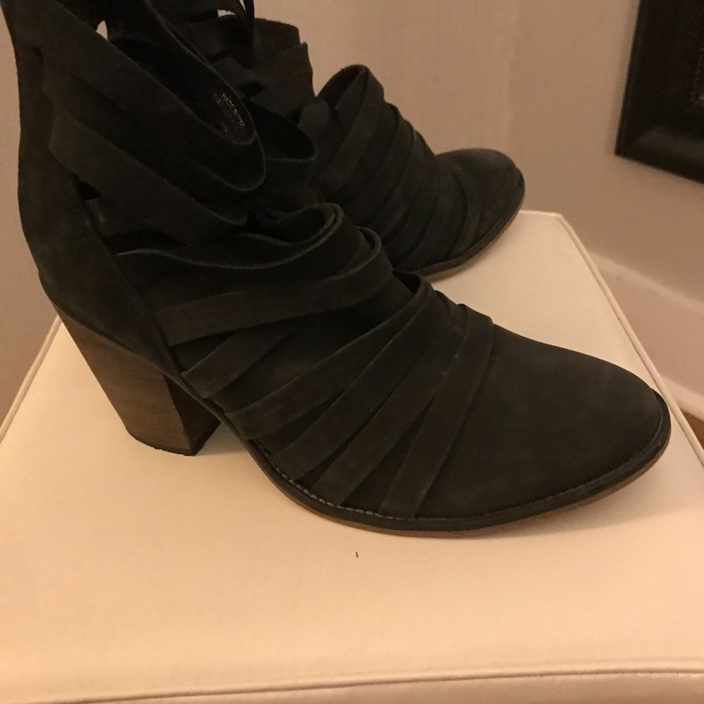 Free People Black Suede Strappy Ankle Bootie size 9?
